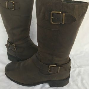 ugg tisdale boots black